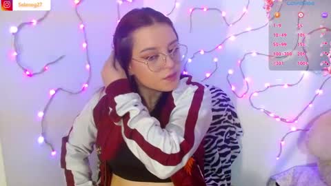 Selene G  online show from June 4, 6:08 am