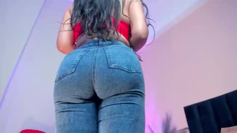 Selene Lujan online show from February 5, 12:20 pm