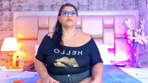 Selenna Cooper online show from April 9, 11:38 am