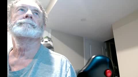 selkie2s online show from September 15, 8:16 am