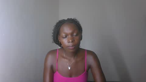 sellinprinces online show from November 11, 1:24 pm