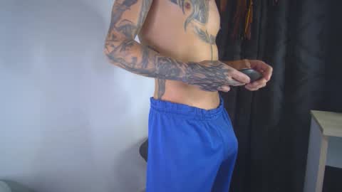 sem_alas online show from January 10, 5:57 am