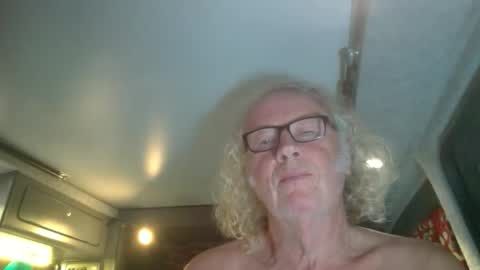 Summiteer online show from November 12, 11:29 pm