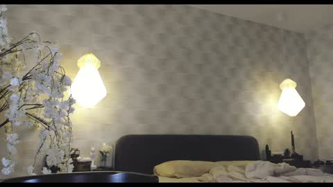 Snapshot of sensual_giaa chatting on December 8, 8:30 am Gia online show from December 8, 8:30 am