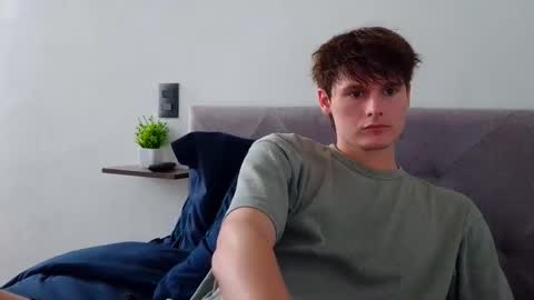 Cam online show from February 15, 10:19 pm