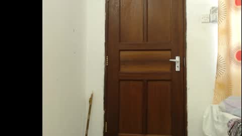 Anne online show from October 26, 7:09 am