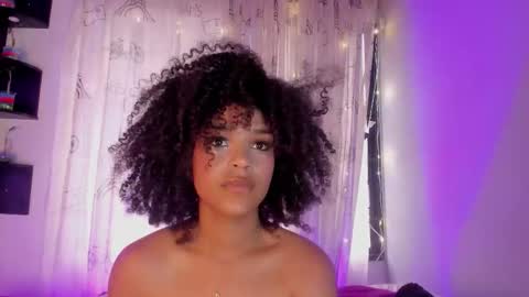 Serena  online show from January 8, 5:41 pm