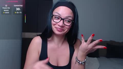 SereneSophi online show from February 21, 4:15 am