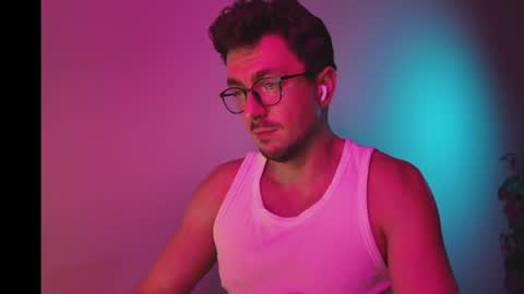 dormking online show from March 30, 5:46 pm