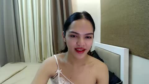 Bella online show from September 17, 10:24 pm