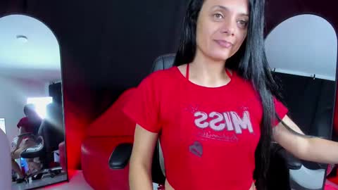 LUCERO online show from November 1, 3:49 am