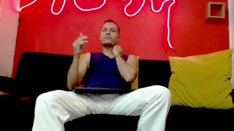 Sett Blanco  online show from September 24, 7:42 pm