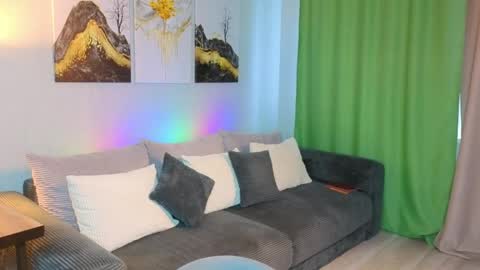 SevanS14 online show from April 13, 1:04 pm