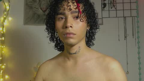 Alexis online show from April 2, 4:20 am