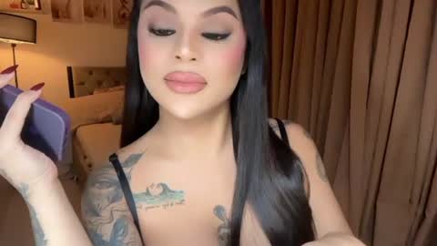 tan online show from July 3, 12:32 pm
