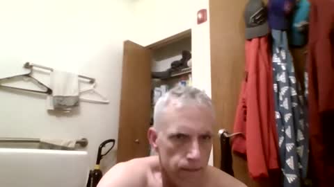 sexisgood0 online show from March 23, 11:15 am