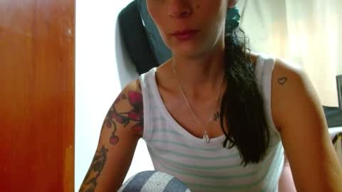 sexmilkdirty online show from April 6, 8:32 pm