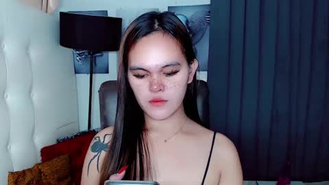 sexxxy_caroline online show from January 27, 12:05 pm