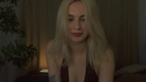 Maria online show from June 15, 8:12 pm