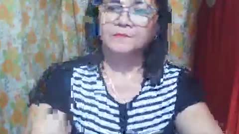 misslovely j online show from January 17, 11:41 am