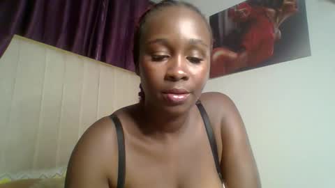 sexy_ari2 online show from March 1, 10:25 pm