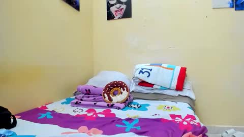 sexy_blondes_ online show from February 16, 5:33 pm