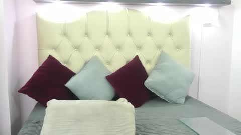 sexy_candy18x online show from March 2, 12:59 am