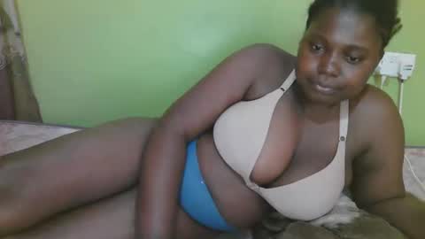 Snapshot of sexy_divana chatting on February 16, 5:26 pm sexy_divana online show from February 16, 5:26 pm