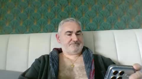 Antonio online show from April 1, 12:39 pm