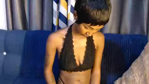 larisa online show from December 14, 11:01 pm