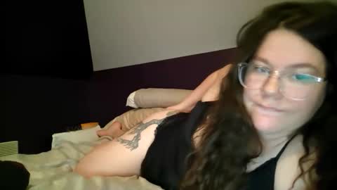 sexy_lawyer1234 online show from April 11, 4:06 am