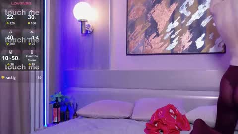 Alison online show from October 3, 11:40 am