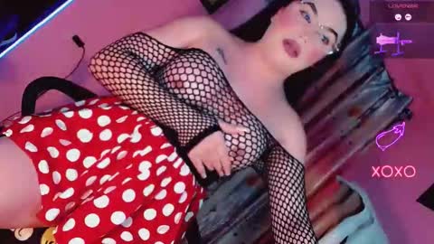 queen online show from October 14, 10:18 am