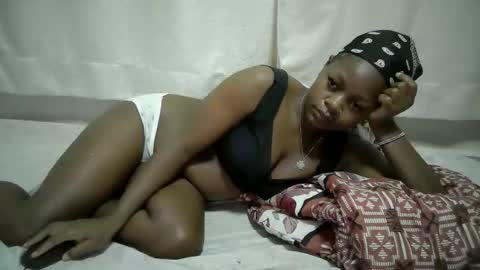sexy_nanah online show from June 2, 4:36 am
