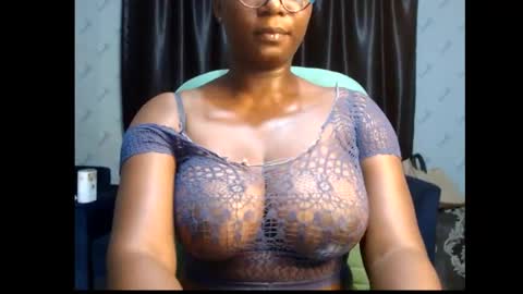 zoe online show from February 10, 6:45 pm