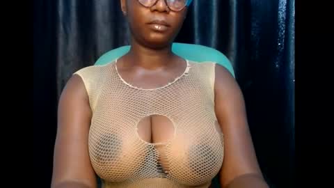 zoe online show from March 11, 10:40 am