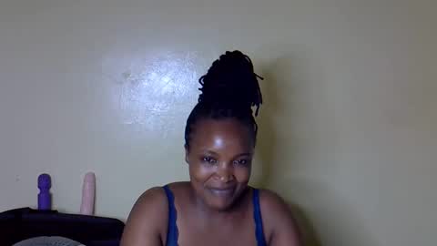 Snapshot of sexy_sazii chatting on October 21, 10:24 pm sexy_sazii online show from October 21, 10:24 pm