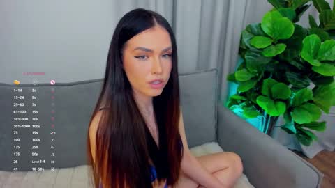 Lou online show from October 30, 10:10 pm