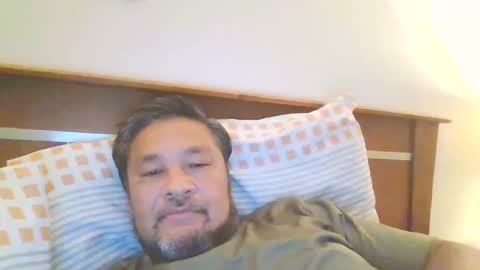 Dee online show from February 2, 7:41 am