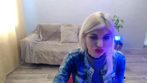 sexybeatriice online show from February 7, 7:33 am