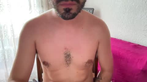 Snapshot of sexybigboy117 chatting on September 10, 10:44 pm sexybigboy117 online show from September 10, 10:44 pm