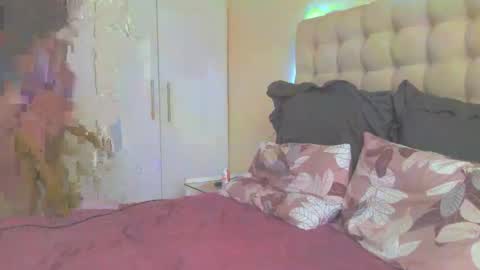 sexyboobs16 online show from November 1, 10:14 am