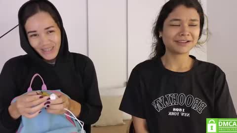 chanell and yina online show from September 22, 12:53 pm