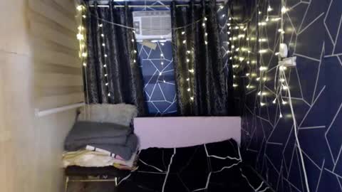 Miss Cheng online show from November 11, 6:37 am