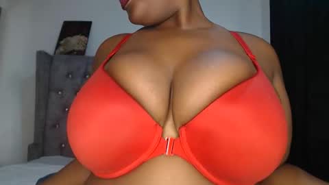 sexychocco online show from September 14, 9:00 am