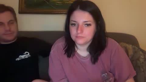 sexycouple41110 online show from May 19, 1:56 am