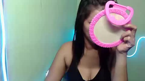 sexyemie29 online show from December 17, 9:27 am