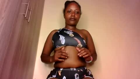 faisy online show from December 17, 10:55 am