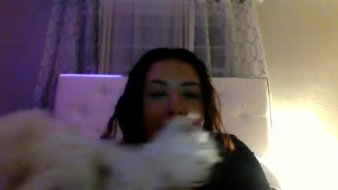 Natasha Frances Dallas online show from July 12, 8:39 am