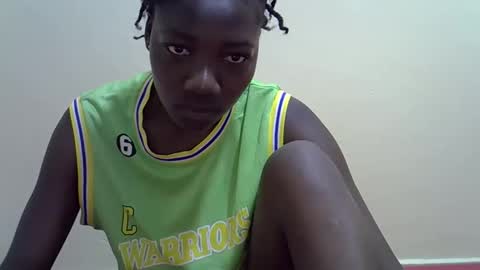 sexyghurl12 online show from January 12, 2:51 am